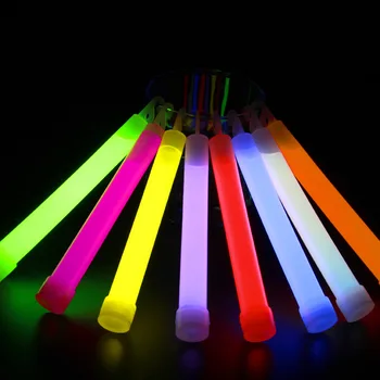 2 ks/veľa 6inch multicolor Žiary Stick Chemické svetlo stick Camping Núdzové dekorácie, Party, kluby dodávky Chemických Fluorescenčné